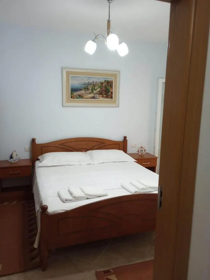 Comfortable Apartment Shëngjin 0*,